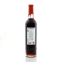 Apéritif artisanal à la Noix du Cellier du Périgord.
