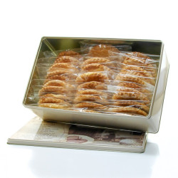 Boite à biscuits 30 sablés artisanaux à la myrtille 30x50gr soit 1500gr