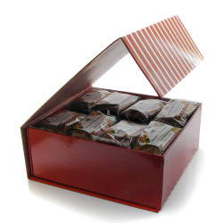 BOITE DOUCEUR 16 GATEAUX AUX NOIX ET CHOCOLATS 16x80g soit 1280g