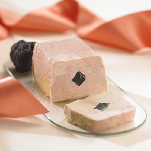 Foie d`oie cru frais, foie gras, Europe de l`Est, environ 760 g, vide