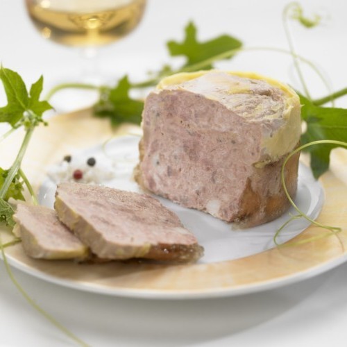 Entrées du Terroir, pâtés et terrines, soufflés au foie gras et à la ...