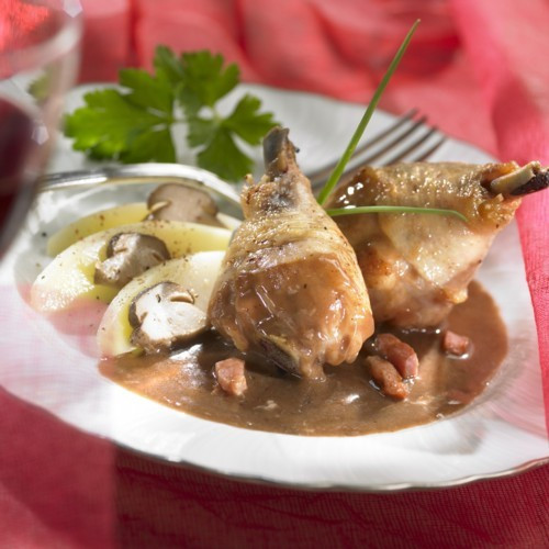 Coq au Vin de Cahors mijotés aux Cèpes en conserve